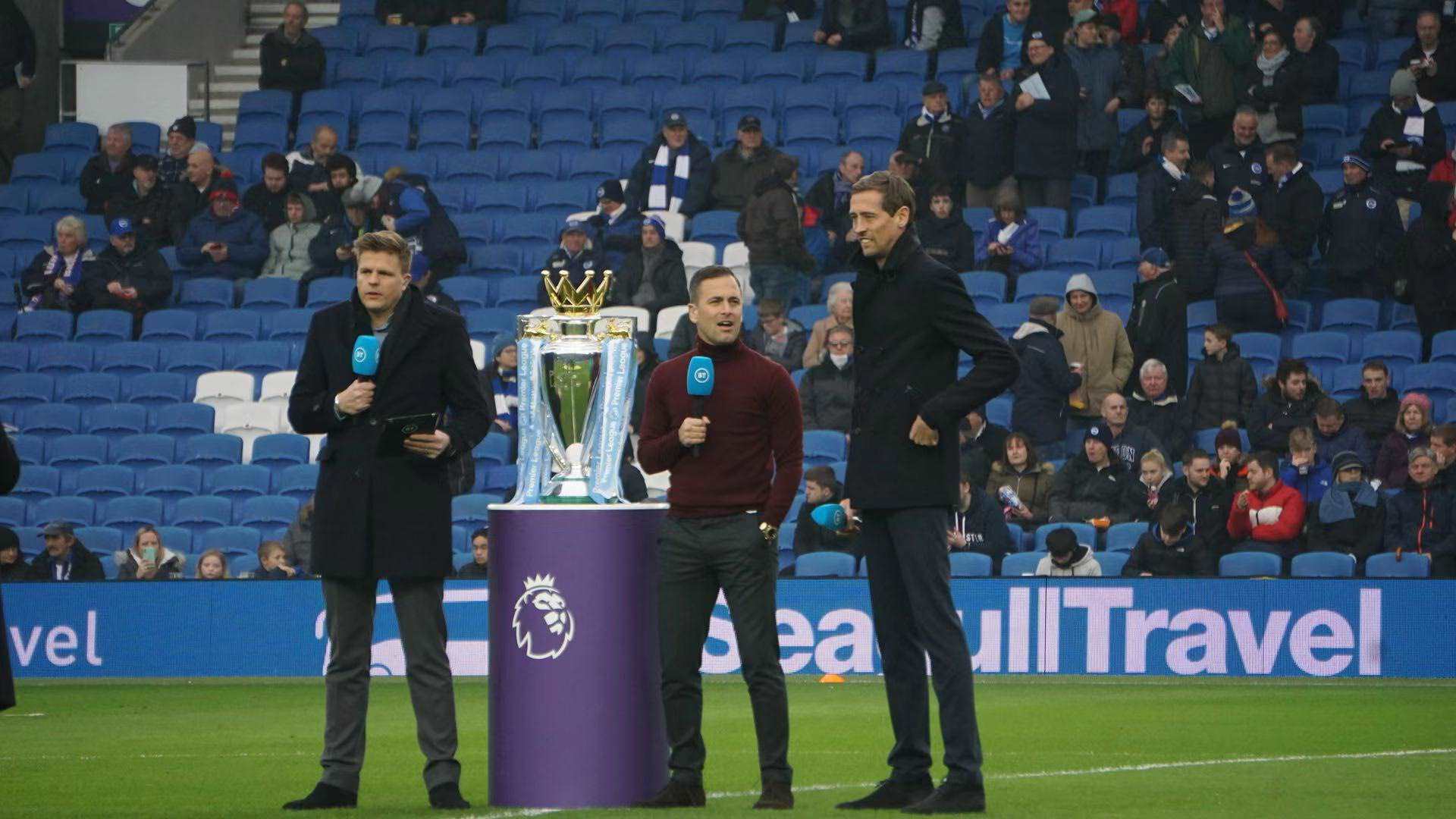 具灵活性和 具灵活性和